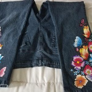 DG2 Diane Gilman Painted Floral Butterfly Jeans 14